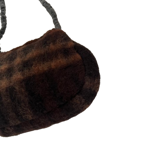 "L" bag, Chestnut