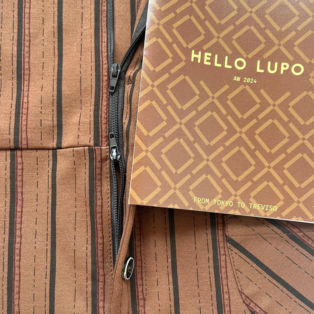 "Leo" Tuta, Stripy brown